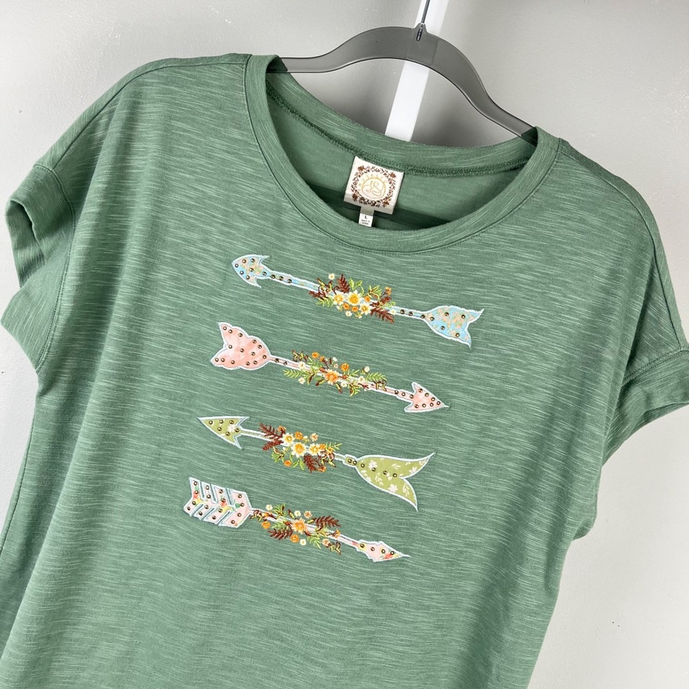 Truself Embroidered Top Womens L Floral Flower Arrow Green T-Shirt Tee Boho